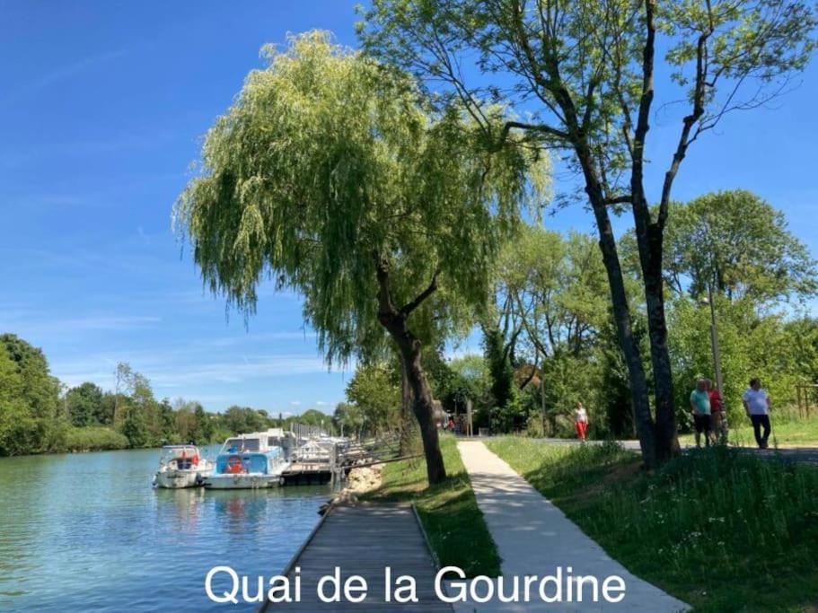 Woody Entre Et Paris Lagny